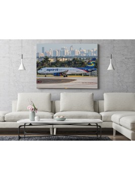 Spirit Airlines w Fort...